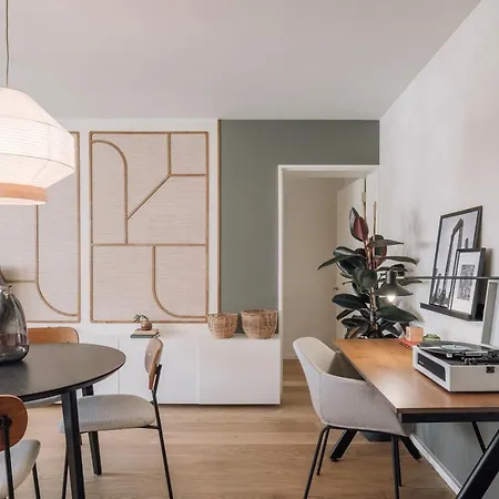 Batun - 1 Bedroom In Areeiro 아파트 리스본
